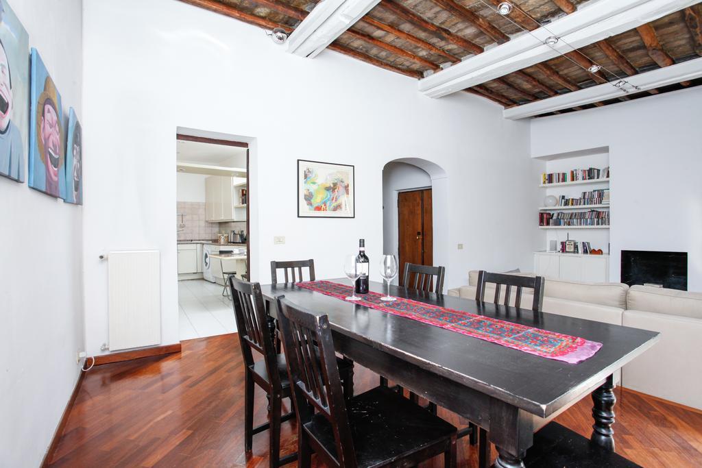 Pantheon Square Family Apartment Рим Экстерьер фото